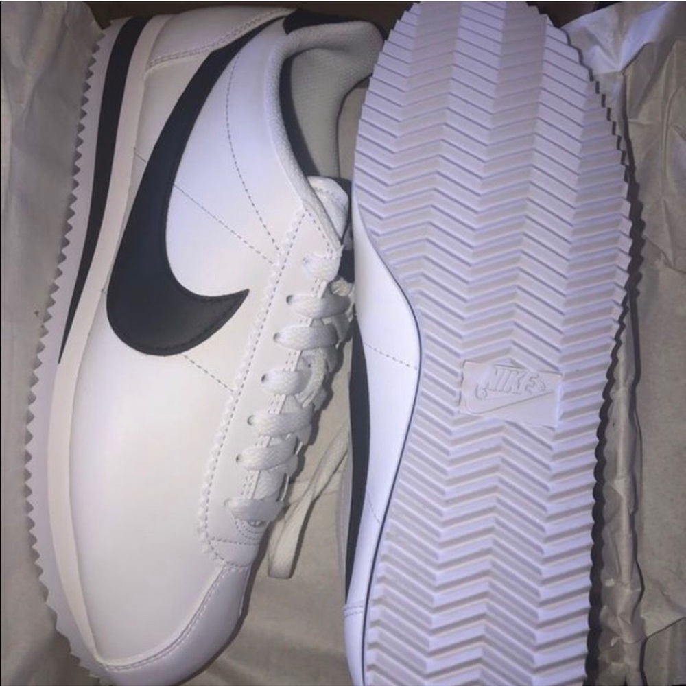 NIKE CORTEZ
